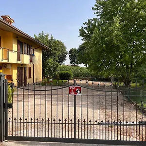 https://paola-house.it-lombardy.com