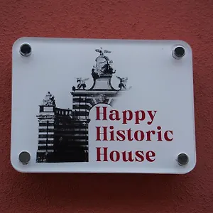 Happy Historic House Aeroporto di Catania Fontana Rossa